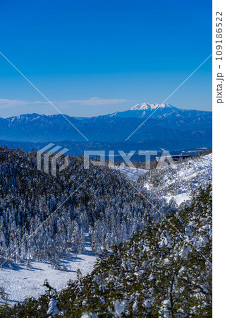 【冬素材】雪の北横岳の登山風景【長野県】 【冬素材】雪の北横岳の登山風景【長野県】 109186522