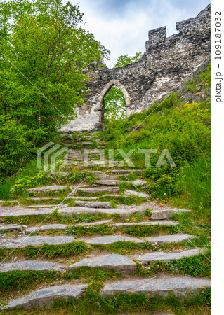 Entrance gate at Bezdez medieval Castle, Czech Republic 109187032