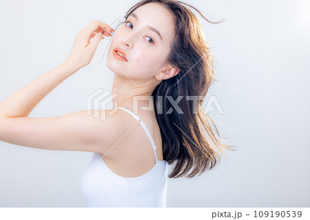 若い女性　ハーフモデル 109190539