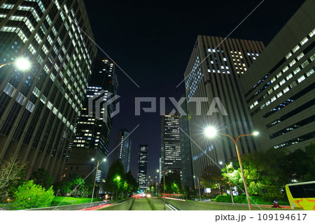 【大阪府】大阪ビジネスパークとの夜景 109194617