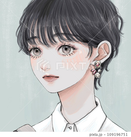 ショートヘアの女性 109196751