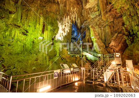 秋のあぶくま洞 滝根御殿 福島県田村市 秋のあぶくま洞 滝根御殿 福島県田村市 109202063