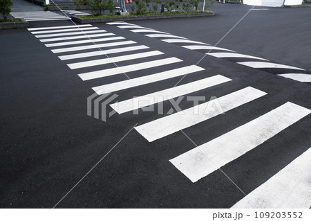 A place for crossing the road A place for crossing the road 109203552