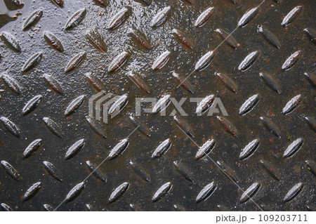 Seamless pattern of metal plate Seamless pattern of metal plate 109203711