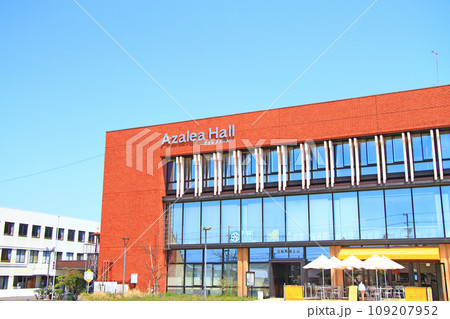 岐阜県多治見市、笠原中央公民館の風景 109207952