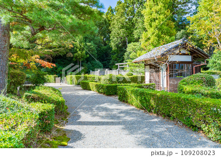 京都府長岡京市　第八十三代土御門天皇　金原陵 109208023