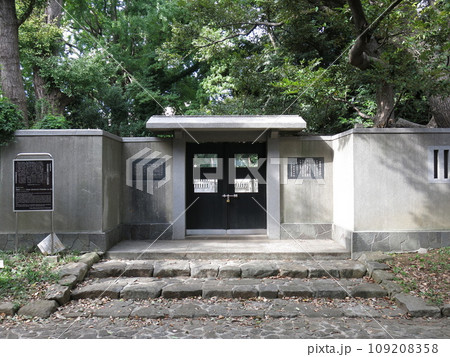 東京都港区高輪にある大石良雄外十六人忠烈の跡(大石内蔵助切腹の地) 東京都港区高輪にある大石良雄外十六人忠烈の跡(大石内蔵助切腹の地) 109208358