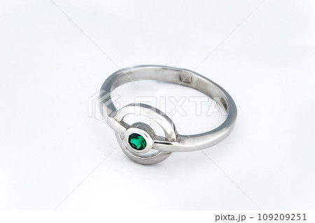 Silver minimalism diamond ring isolated on white background 109209251