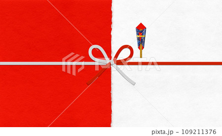 紅白和紙と水引き、花結びのおしゃれな熨斗紙 109211376