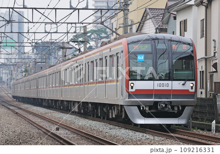 西武池袋線　東京メトロ　10000系　10010F 109216331