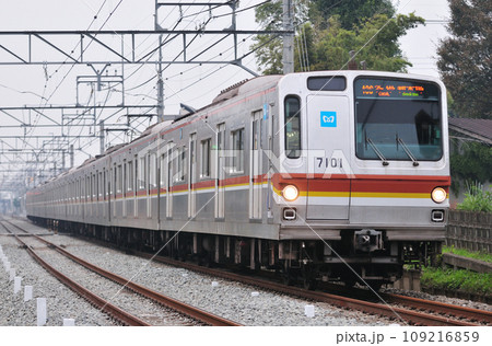 西武池袋線 ひばりヶ丘ー保谷 東京メトロ 7000系 7101F 西武池袋線 ひばりヶ丘ー保谷 東京メトロ 7000系 7101F 109216859