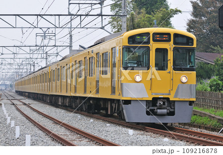 西武池袋線　ひばりヶ丘ー保谷　西武鉄道　2000系　2084+2452F 109216878