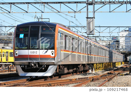 西武池袋線　保谷　東京メトロ　10000系　10012 109217468