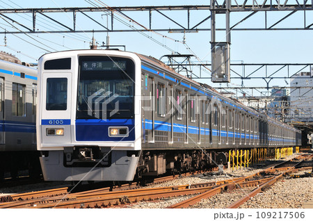 西武池袋線 保谷 西武鉄道 6000系 6105 西武池袋線 保谷 西武鉄道 6000系 6105 109217506