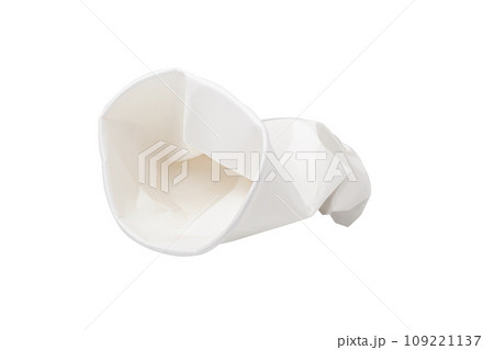 Crumbled White paper coffee cup on white 109221137