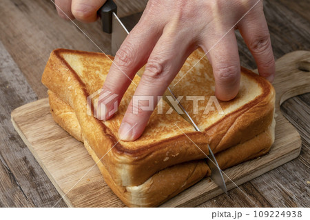 ホットサンド 切る ホットサンド 切る 109224938