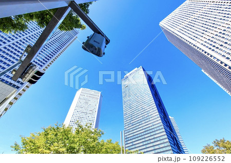 都市イメージ、新宿副都心のビル群 109226552