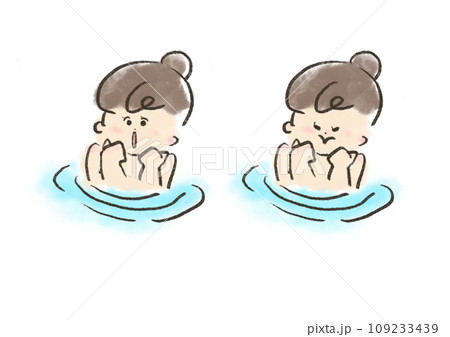 サウナで水風呂に入りととのう女性 109233439