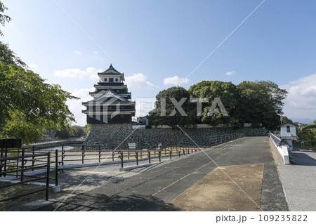 中津川河川公園から見る歴史資料館 109235822