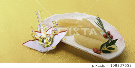 お正月料理の定番 味付け数の子 109237655