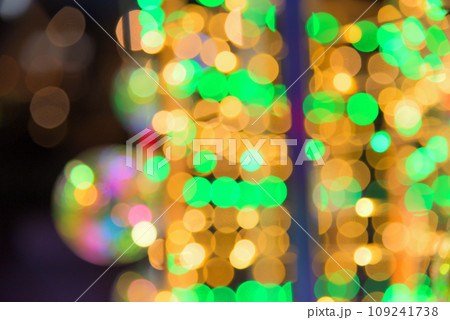 イルミネーションの輝きイメージ イルミネーションの輝きイメージ 109241738