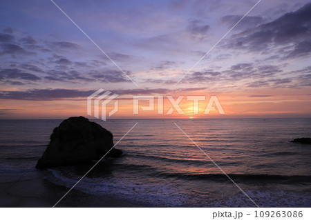 茨城県北茨城市　二ツ島（磯原海岸） 109263086