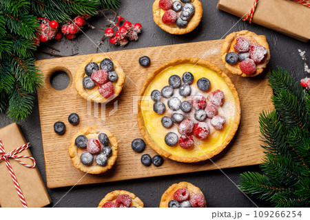 Festive delight 109266254