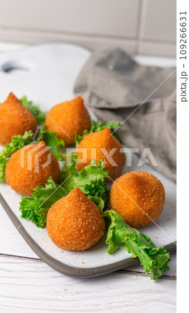 Chicken coxinha, chicken Brazilian snacks 109266631