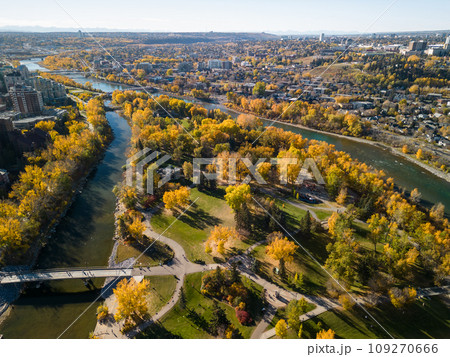 Prince's Island Park autumn foliage scenery. Aerial view of Downtown City of Calgary, Alberta, Canada. Prince's Island Park autumn foliage scenery. Aerial view of Downtown City of Calgary, Alberta, Canada. 109270666