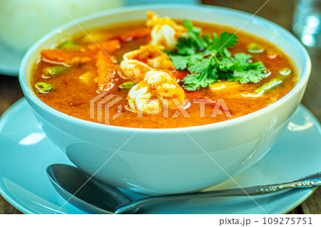 Tom Yum Goong Spicy Shrimp Soup Tom Yum Goong is one of Thailand popular soup dishes 109275751