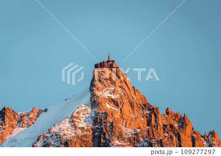 Observatory and antenna summit of Aiguille du Midi from Mont Blanc massif in French Alps at Chamonix, France Observatory and antenna summit of Aiguille du Midi from Mont Blanc massif in French Alps at Chamonix, France 109277297