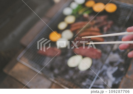 barbeque 109287706