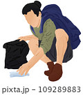 Traveler grabbing a trash 109289883