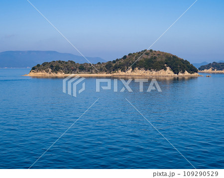 鎧島(香川県高松市庵治町)。 109290529