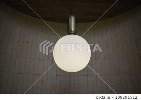 Interior of stylish white and green room 109291512
