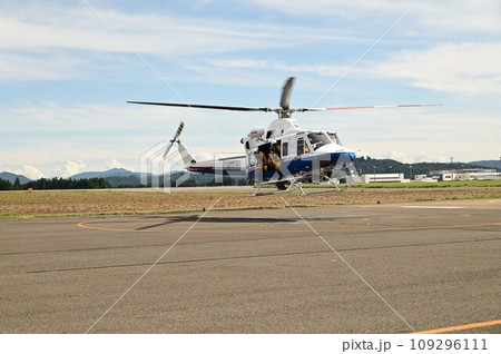 防災ヘリ 109296111