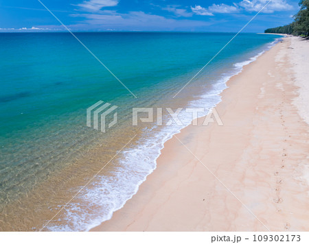 Beautiful sea landscape view at Phuket island Thailand in summer season,Amazing sea ocean in good weather day,Nature beach background Beautiful sea landscape view at Phuket island Thailand in summer season,Amazing sea ocean in good weather day,Nature beach background 109302173