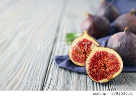 Figs, concept of tasty and juicy fruit Figs, concept of tasty and juicy fruit 109303610