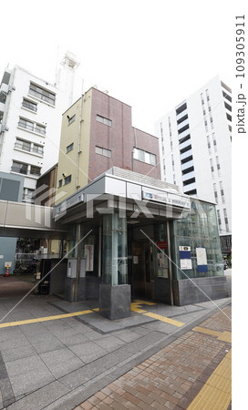 東京メトロ丸の内線、南阿佐ヶ谷駅の2号出入口、杉並区役所に直結しエレベーターがある 東京メトロ丸の内線、南阿佐ヶ谷駅の2号出入口、杉並区役所に直結しエレベーターがある 109305911