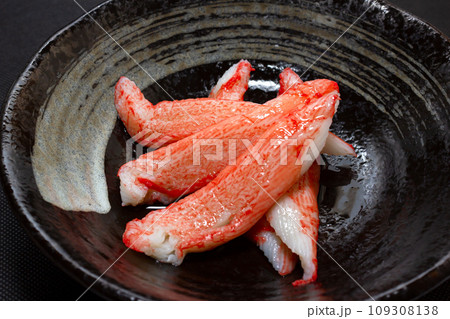 ずわい蟹のかにかま　(金沢近江町かに酢) 109308138