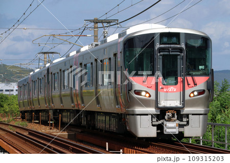 山陽本線227系Urara(登場時の姿:岡山⇔三原) 山陽本線227系Urara(登場時の姿:岡山⇔三原) 109315203
