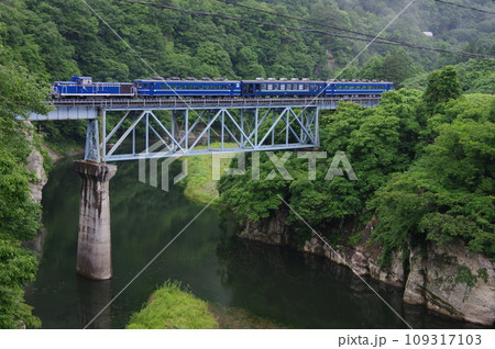 会津鉄道 大川第五橋梁 DL大樹 会津若松試運転 会津鉄道 大川第五橋梁 DL大樹 会津若松試運転 109317103