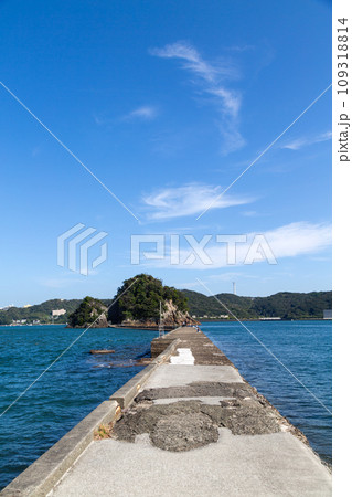下田港・犬走島の堤防 下田港・犬走島の堤防 109318814