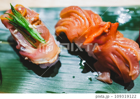 閖上の赤貝の握り 109319122