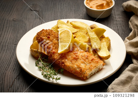 plate of fish and chips plate of fish and chips 109321298