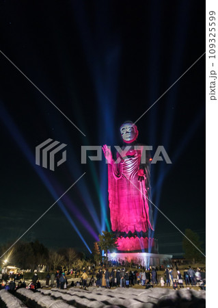 牛久大仏年越しカウントダウン Ushiku daibutsu New year 牛久大仏年越しカウントダウン Ushiku daibutsu New year 109325599