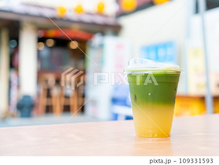 matcha green tea with yuzu soda 109331593