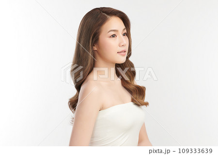 Beautiful young asian woman with clean fresh skin on white background, Face care, Facial treatment, Cosmetology, beauty and spa, Asian women portrait. 109333639