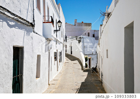 Beautiful streets of Vejer de la Frontera, Spain, Andalusia region, Costa de la Luz, Cadiz district, White Towns, Iberian Peninsula, Old town. Ruta de los Pueblos Blancos Beautiful streets of Vejer de la Frontera, Spain, Andalusia region, Costa de la Luz, Cadiz district, White Towns, Iberian Peninsula, Old town. Ruta de los Pueblos Blancos 109333803