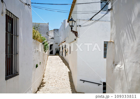 Beautiful streets of Vejer de la Frontera, Spain, Andalusia region, Costa de la Luz, Cadiz district, White Towns, Iberian Peninsula, Old town. Ruta de los Pueblos Blancos 109333811